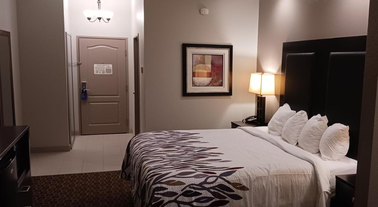 Red Roof Inn & Suites Лонгвью Экстерьер фото