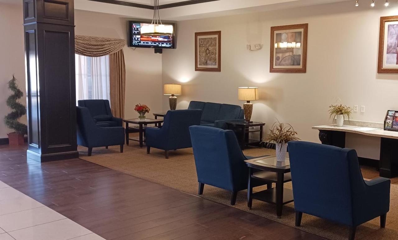 Red Roof Inn & Suites Лонгвью Экстерьер фото