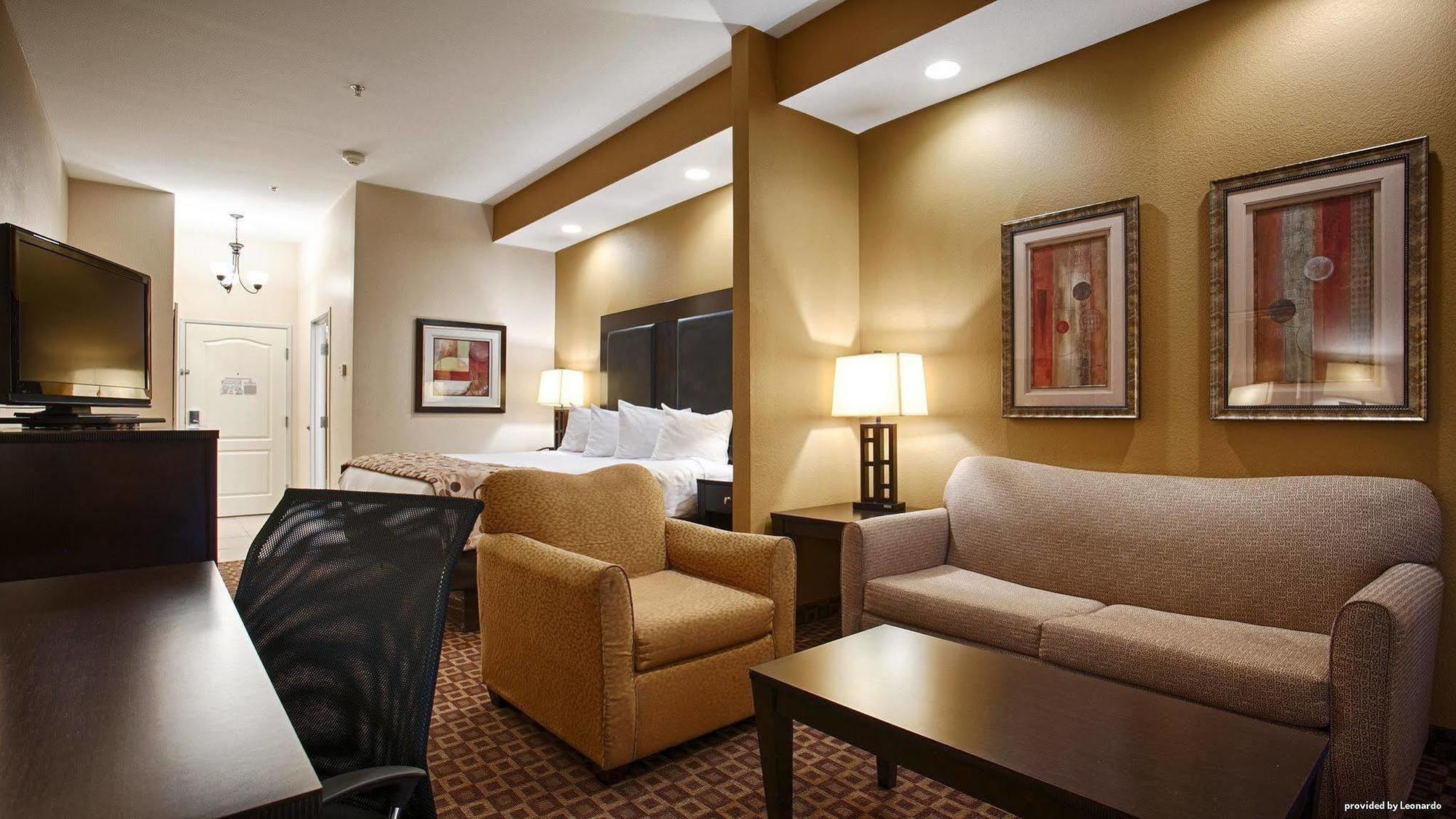 Red Roof Inn & Suites Лонгвью Экстерьер фото